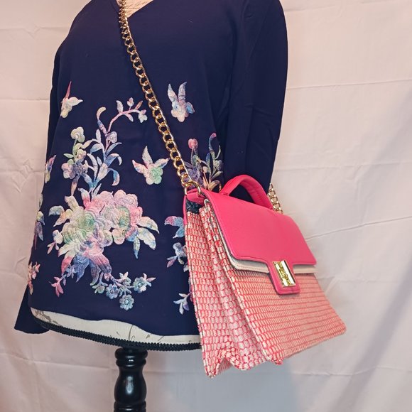 NWOT Oliva +Joy Crossbody Accordian style Salmon/Pink Purse - Picture 8 of 10